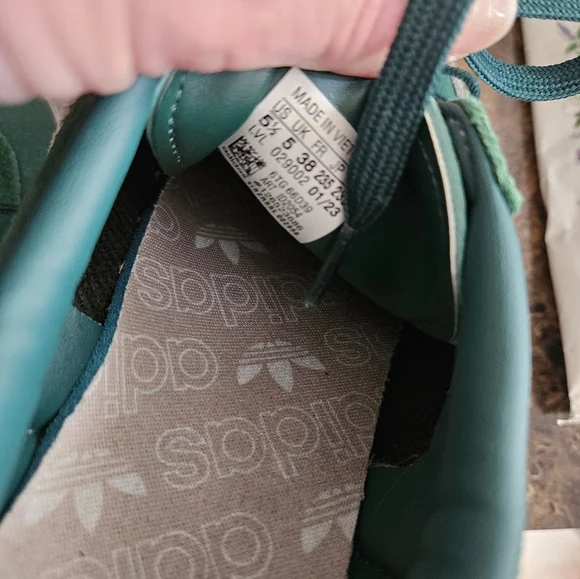 Adidas Samba green white stripes sz 5.5 men's 38EU unisex sneakers - Picture 6 of 6